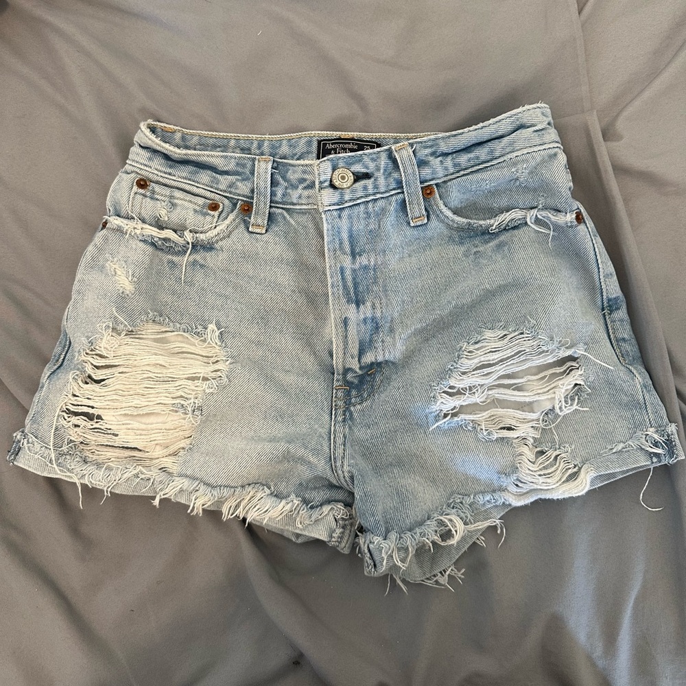 Abercrombie & Fitch Annie High Rise Shorts